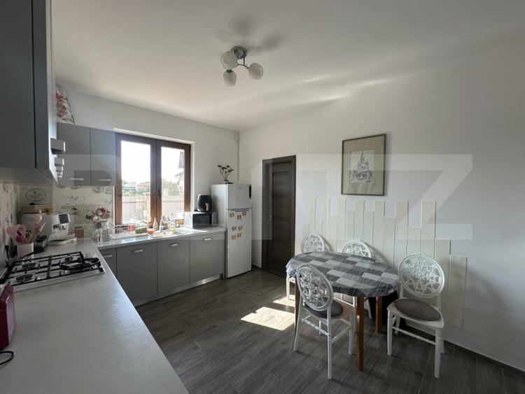 Casă cu 3 camere cu Teren 2170 Mp în Central