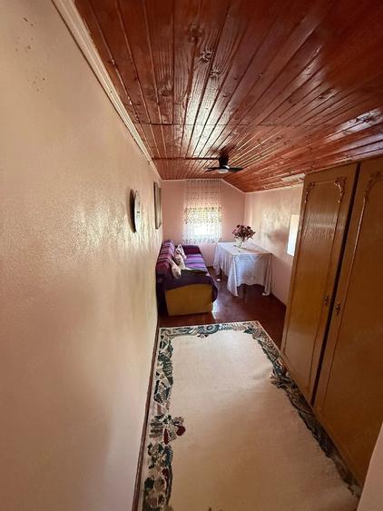 Casă cu Teren 2555 Mp în Cherestur