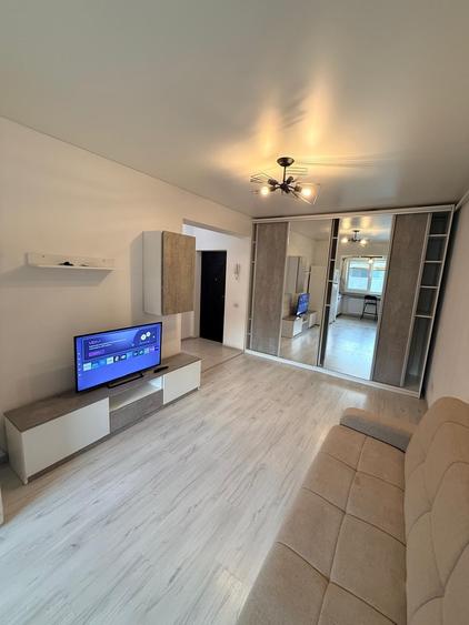 Închiriez Apartament 2 camere în Militari Residence/ complex Pollux - 7