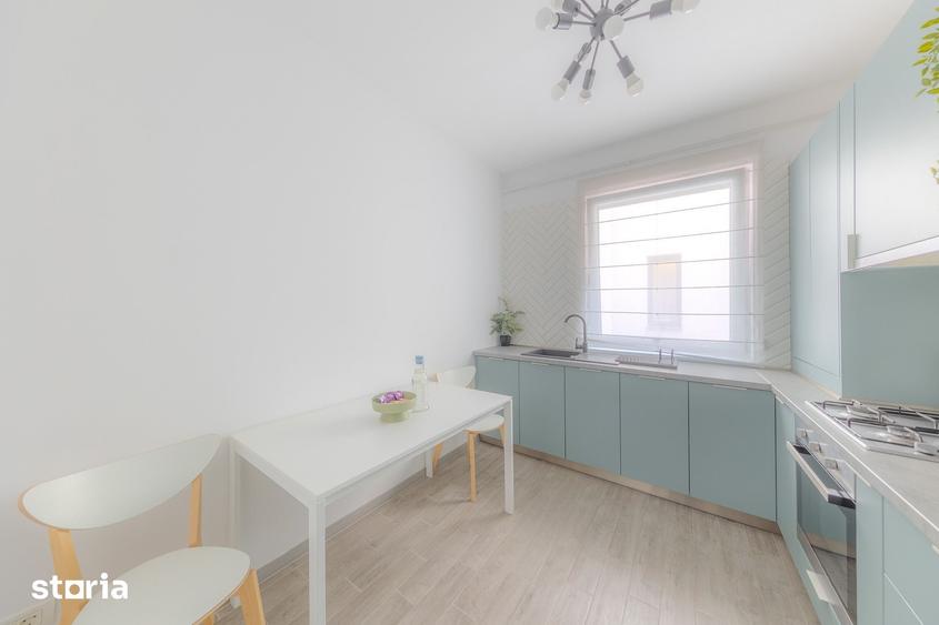 Apartament 3 camere, 100 mp, Pia?a Unirii - 3