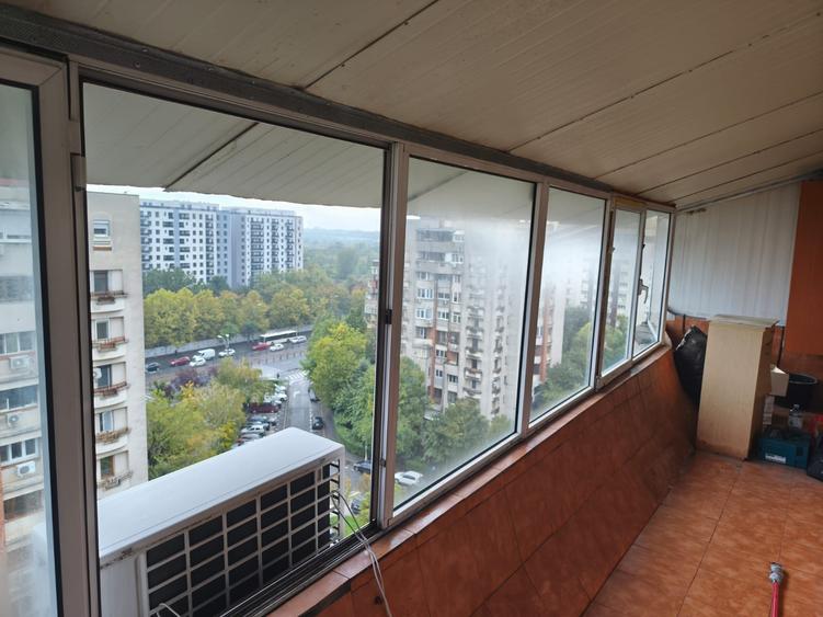 Apartament cu 2 camere decomandat în Tineretului