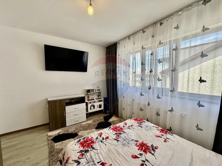 Apartament cu 2 camere decomandat în Central