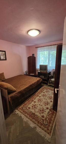 Apartament cu 3 camere semidecomandat în Tomis Nord