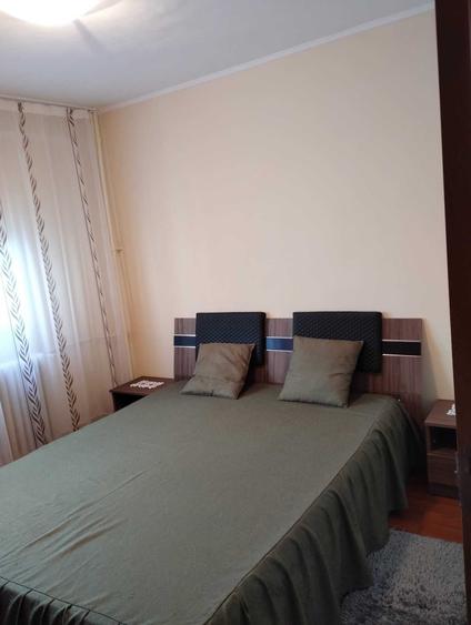 Apartament cu 2 camere decomandat în Berceni