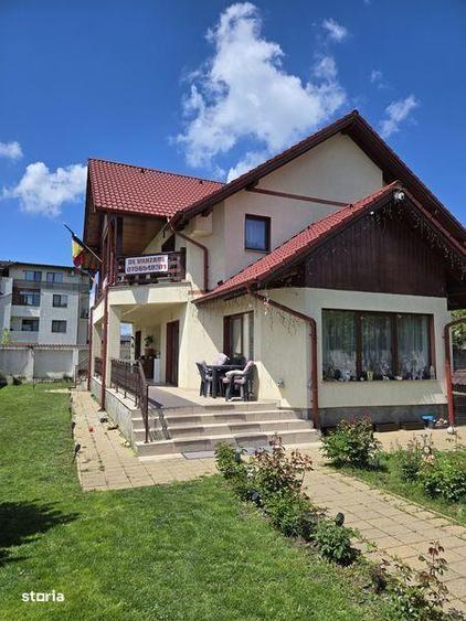 Casă cu 4 camere cu Teren 270 Mp în Tractorul
