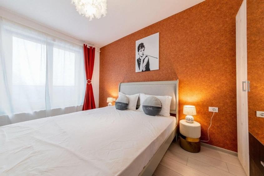 Apartament cu 3 camere decomandat în Ferme