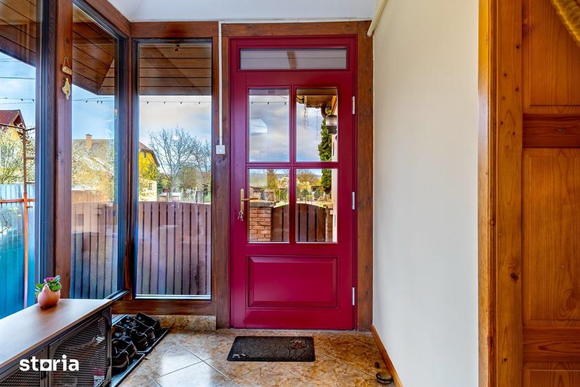 Casă cu 5 camere cu Teren 250 Mp în Unirii
