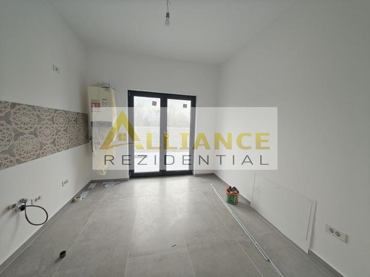 Casă individuală cu 3 camere cu Canalizare în Berceni