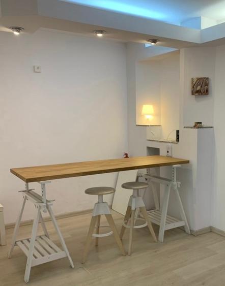 Apartament cu 3 camere decomandat în Unirii
