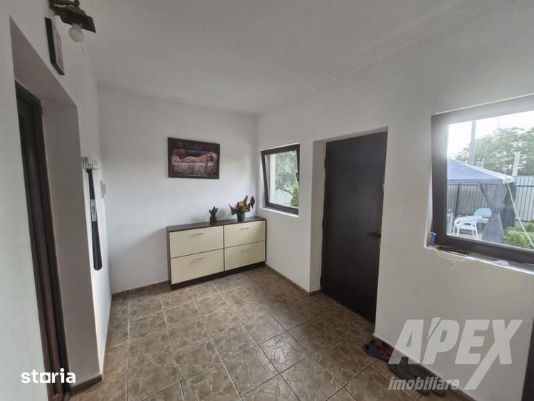 Casă cu 3 camere cu Teren 400 Mp în Central