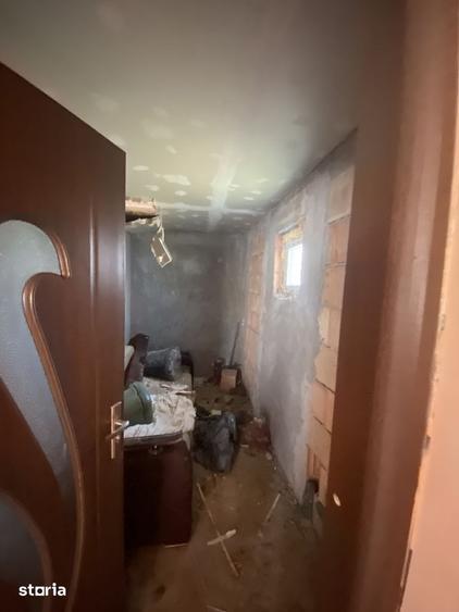Casă cu 2 camere cu Teren 300 Mp în Apahida