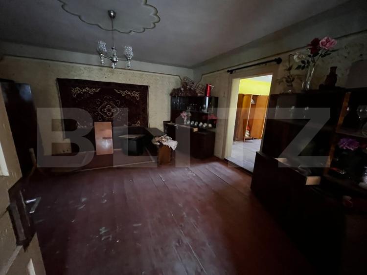 Casă individuală cu 4 camere cu Canalizare în Exterior Vest