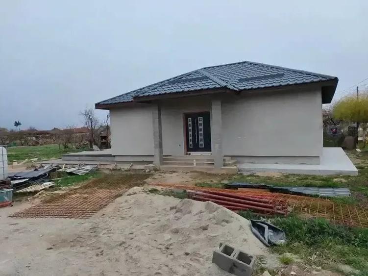 Casă cu 3 camere cu Teren 600 Mp în Satu Mare