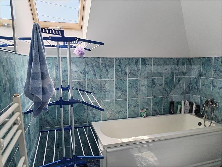 Apartament cu 2 camere semidecomandat, mobilat în Florești