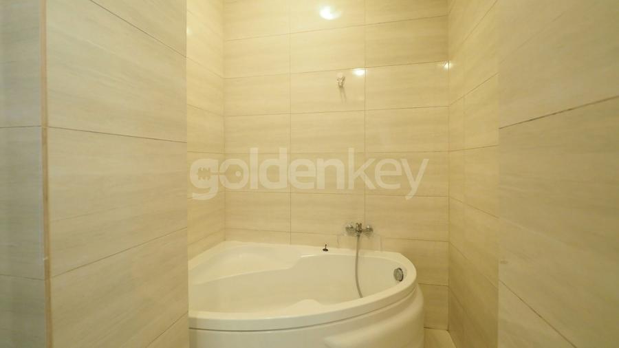 Duplex cu 6 camere cu Canalizare în Pipera