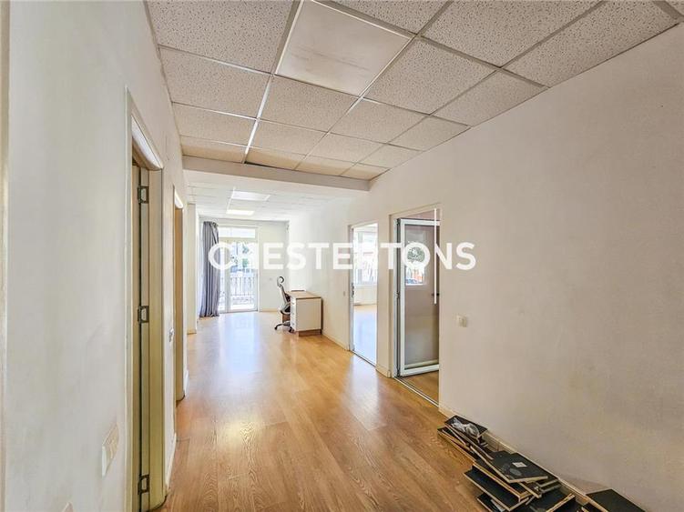 Spațiu comercial, de 79.269996643066 mp, în Tineretului