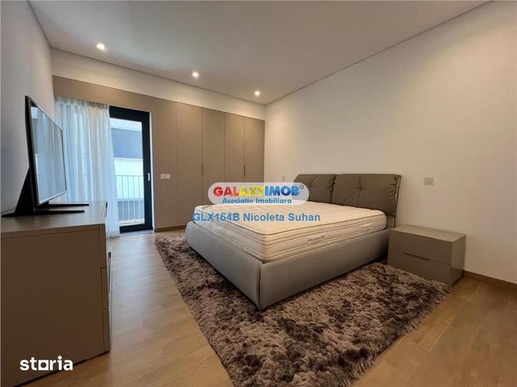 Apartament cu 5 camere decomandat în Primăverii