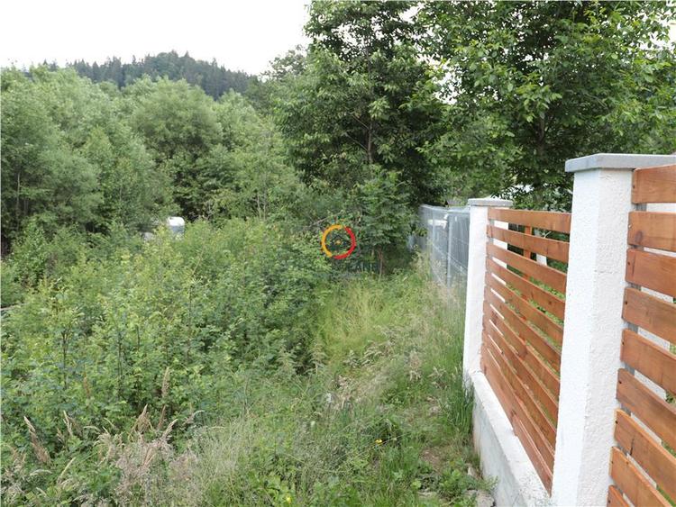 Teren Construcții intravilan de 2516 mp, în Moieciu