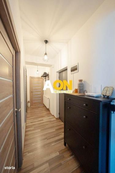 Apartament cu 3 camere semidecomandat în Central