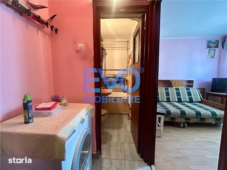 Apartament cu 3 camere semidecomandat în Dacia