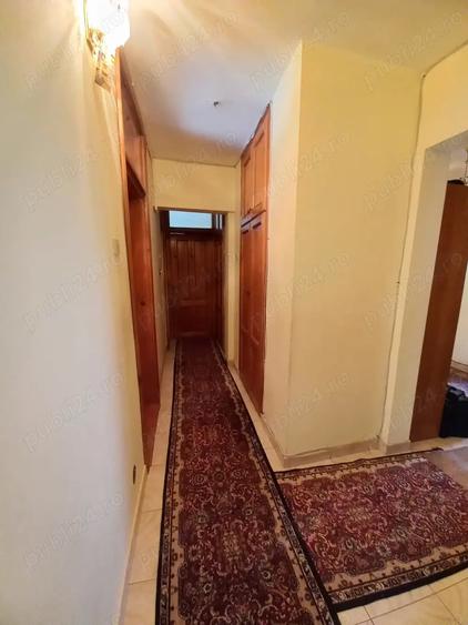 Apartament cu 4 camere decomandat în Unirii