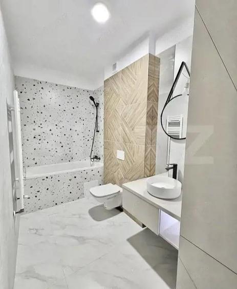 Apartament cu 3 camere decomandat în Torontalului