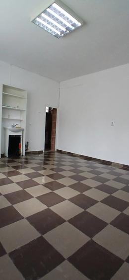Spațiu comercial, de 25 mp, în Vlahuță