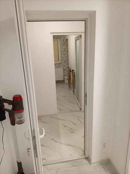 Apartament cu 3 camere decomandat în Sud