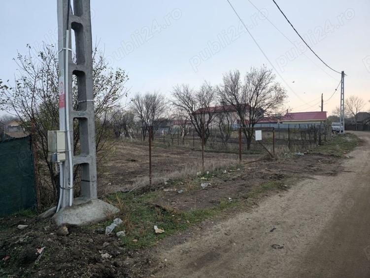 Teren de 1250 mp, în Nanov