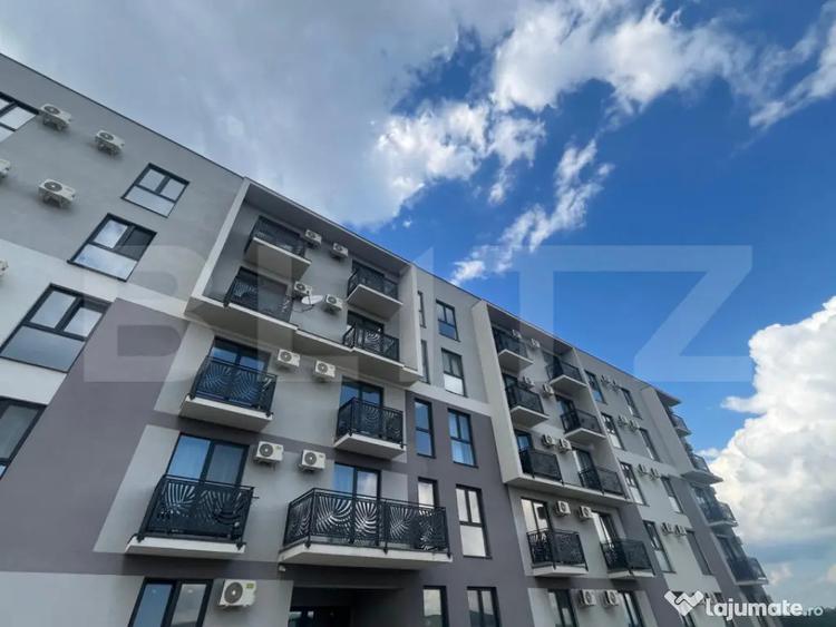 Apartament cu 2 camere decomandat în Sânmartin