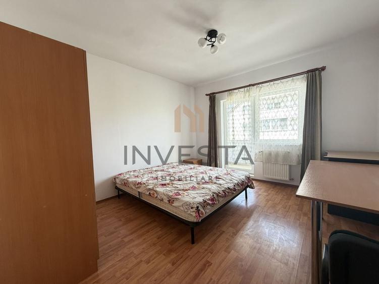 Apartament cu 3 camere decomandat, mobilat în Zorilor