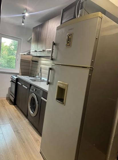Apartament cu 2 camere decomandat, mobilat în Băneasa