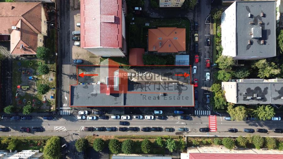 Birou, de 120 mp, în Tractorul