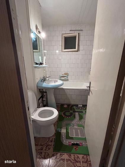 Apartament cu 4 camere decomandat în Central