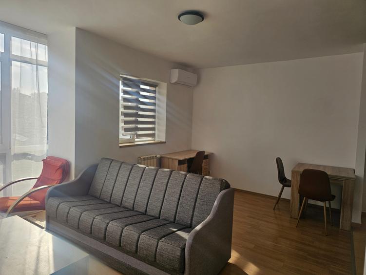 Apartament cu 2 camere semidecomandat în Tătărași