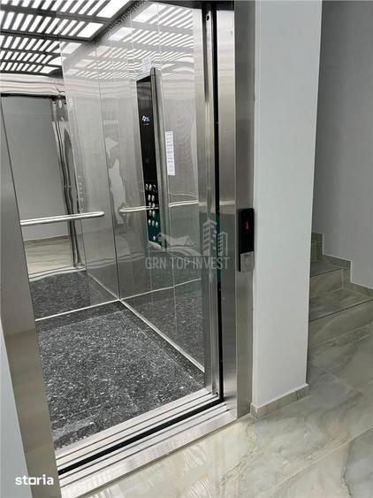 Spațiu comercial, de 200 mp, în Central