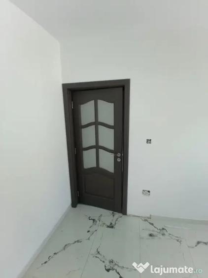 Casă cu 3 camere cu Teren 350 Mp în Cătămărești
