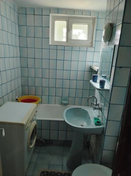 Proprietar, Inchiriez in Piatra Neam?, apartament 1camera, 46mp, situat in centru, mobilat ?i utilat - 2