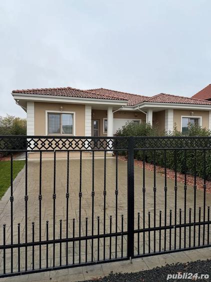 Casă cu 3 camere cu Teren 418 Mp în Ghiroda