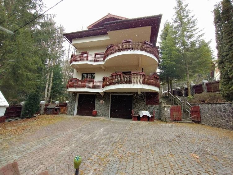 Casă cu 4 camere cu Teren 595 Mp în Vest