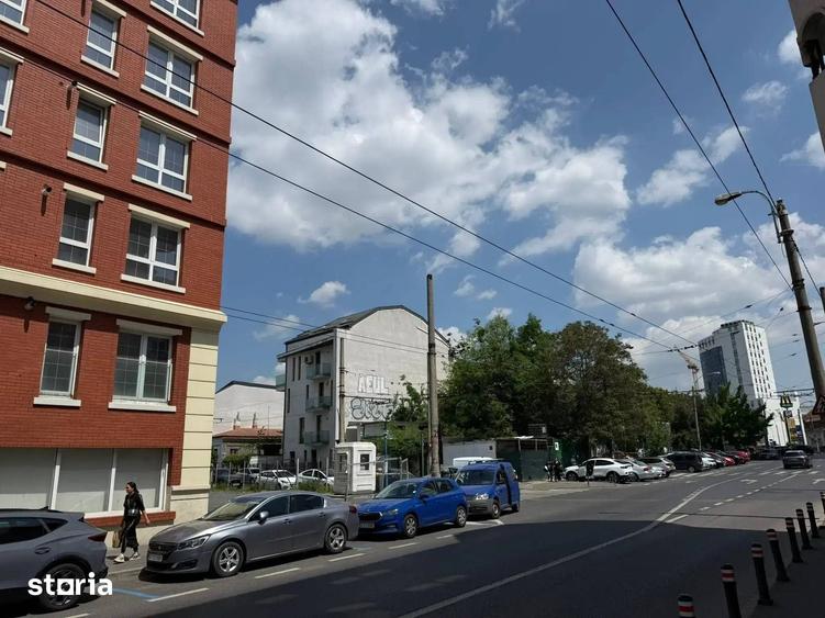 Spațiu comercial, de 694 mp, în Gara de Nord
