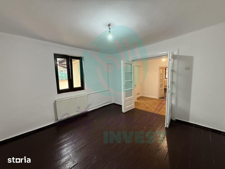 Casă cu 2 camere decomandat cu Teren 102 Mp în Vatra Luminoasă