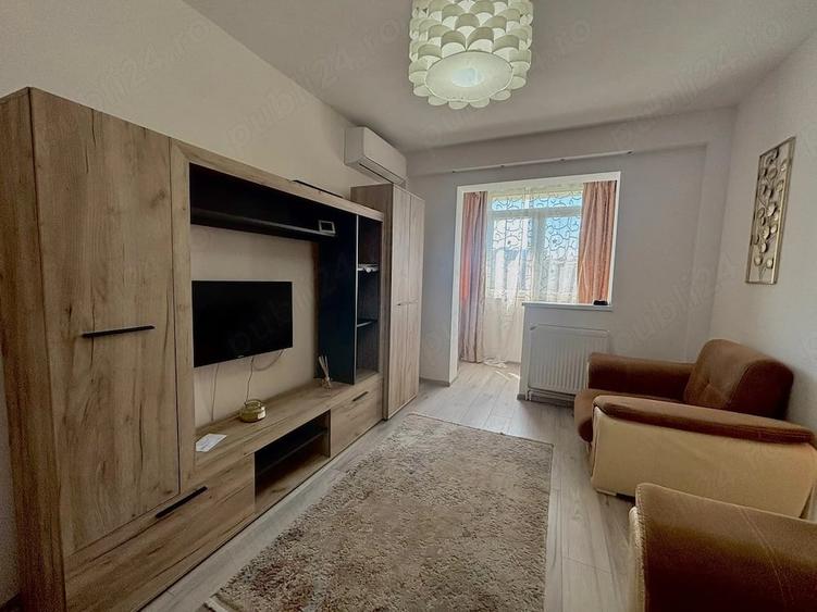 Apartament cu 3 camere nedecomandat în Alexandru cel Bun
