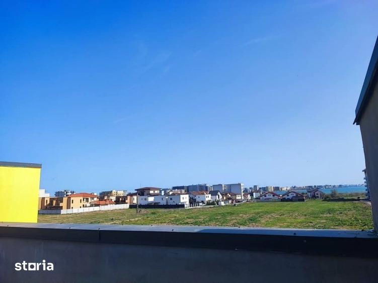 Casă cu 8 camere cu Teren 400 Mp în Central
