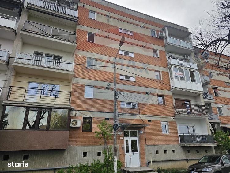 Apartament de vanzare - 12