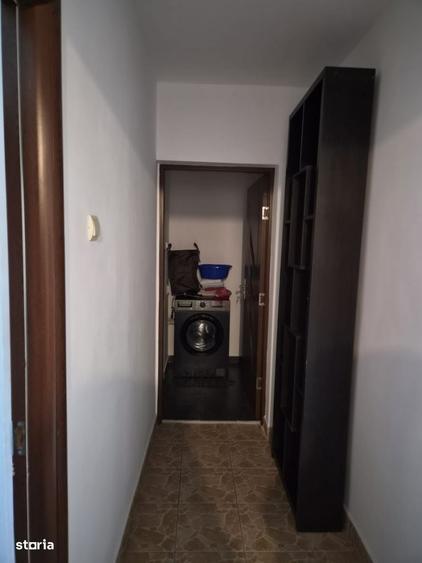 Apartament cu 2 camere decomandat în Crângași