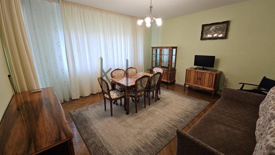 Apartament cu 3 camere decomandat, mobilat în Hașdeu