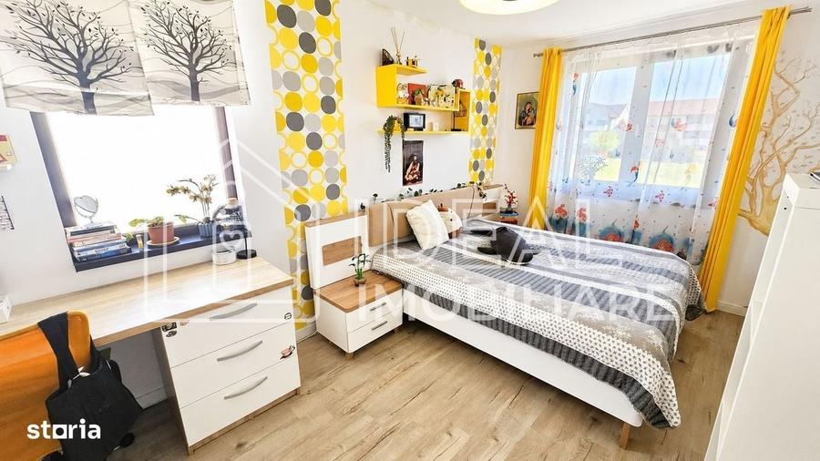 Casă cu 4 camere în Central