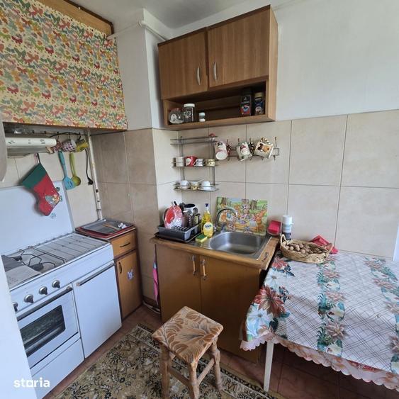 Casă cu 4 camere în Bogata