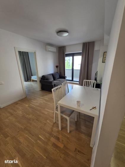 Apartament cu 3 camere în Grivița